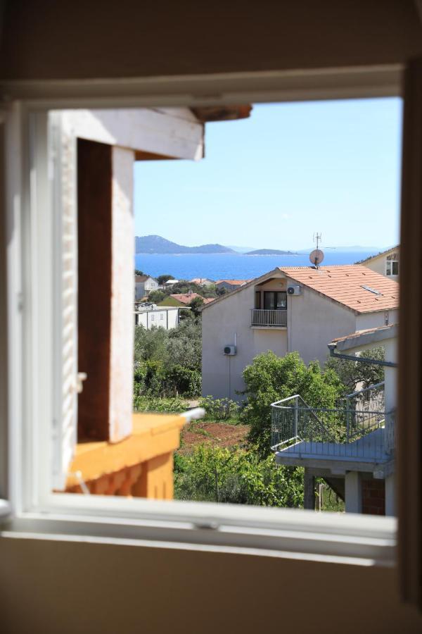 Apartmani Sarlija Pakostane Exterior photo