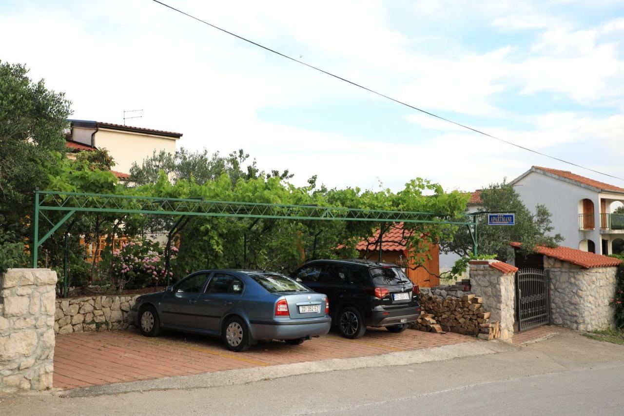 Apartmani Sarlija Pakostane Exterior photo